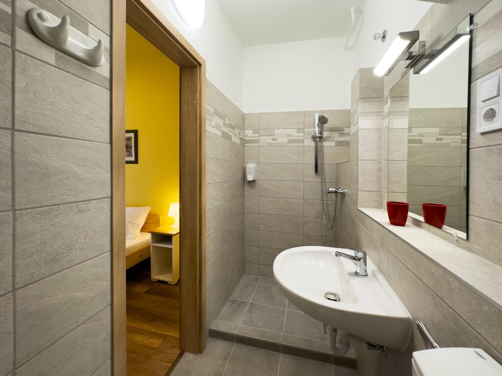 Pensiune Irisz Panzio 3*
