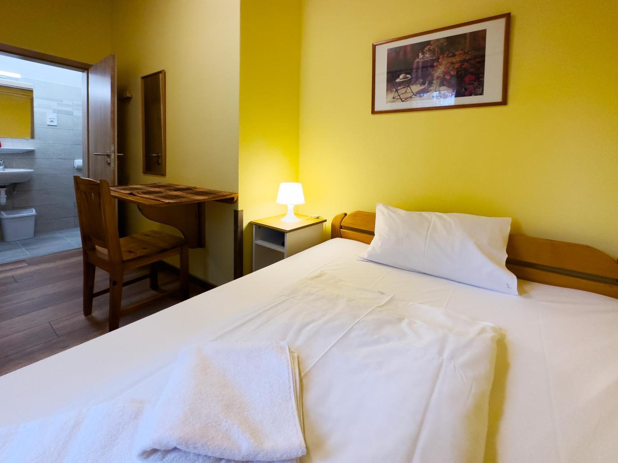 Irisz Panzio Guest house Budapest