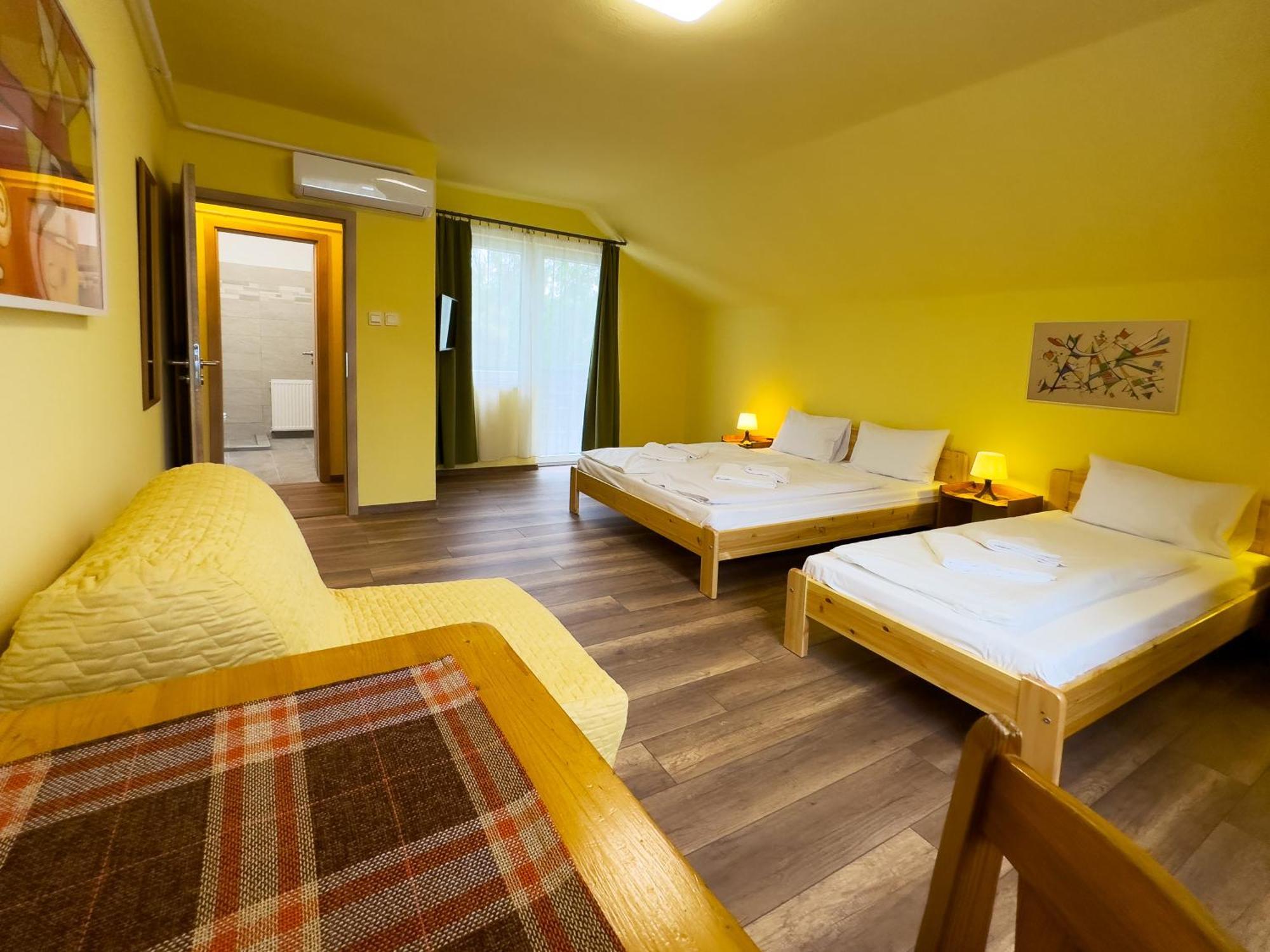 Guest house Irisz Panzio