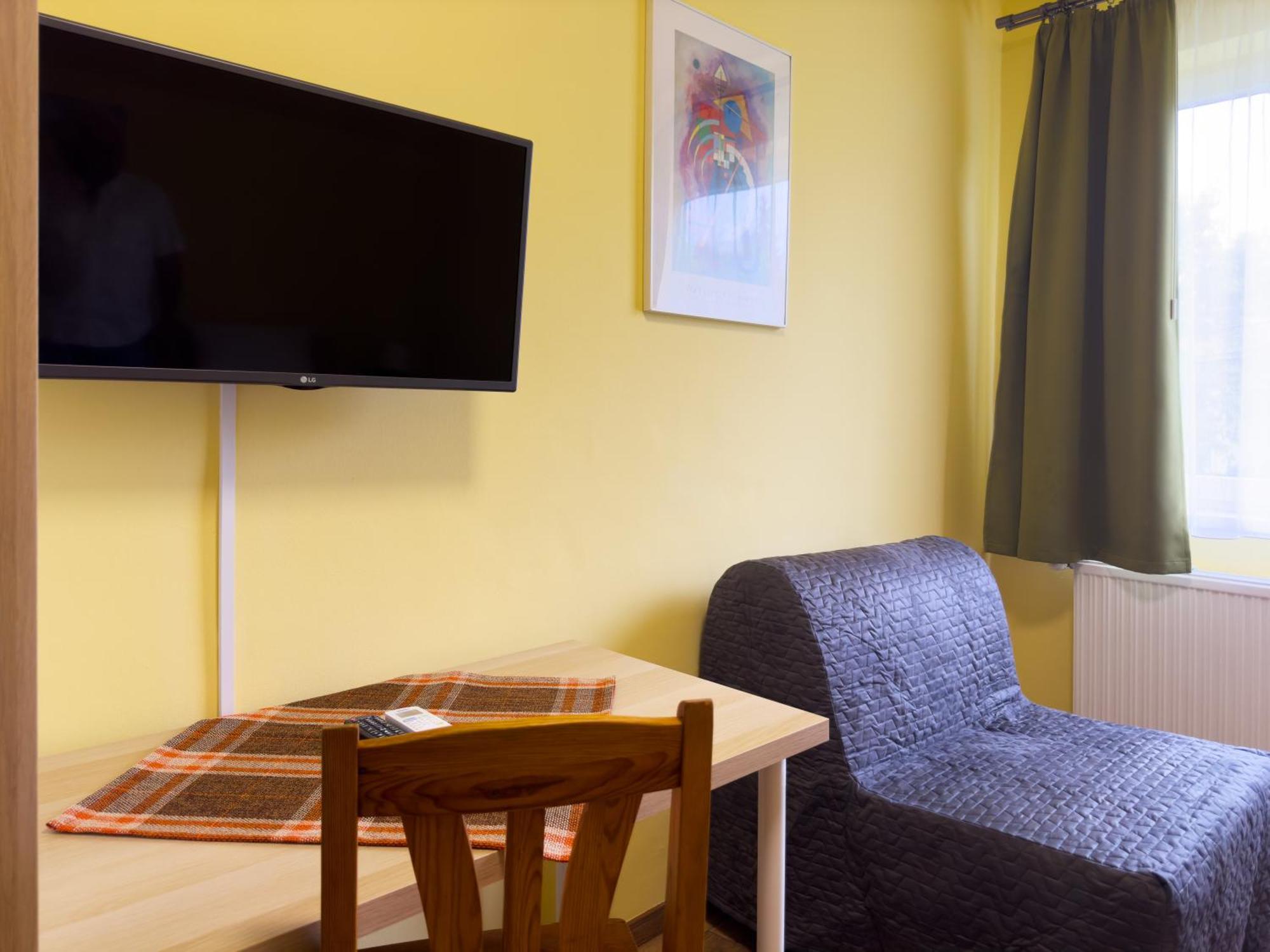 Irisz Panzio Guest house 3*